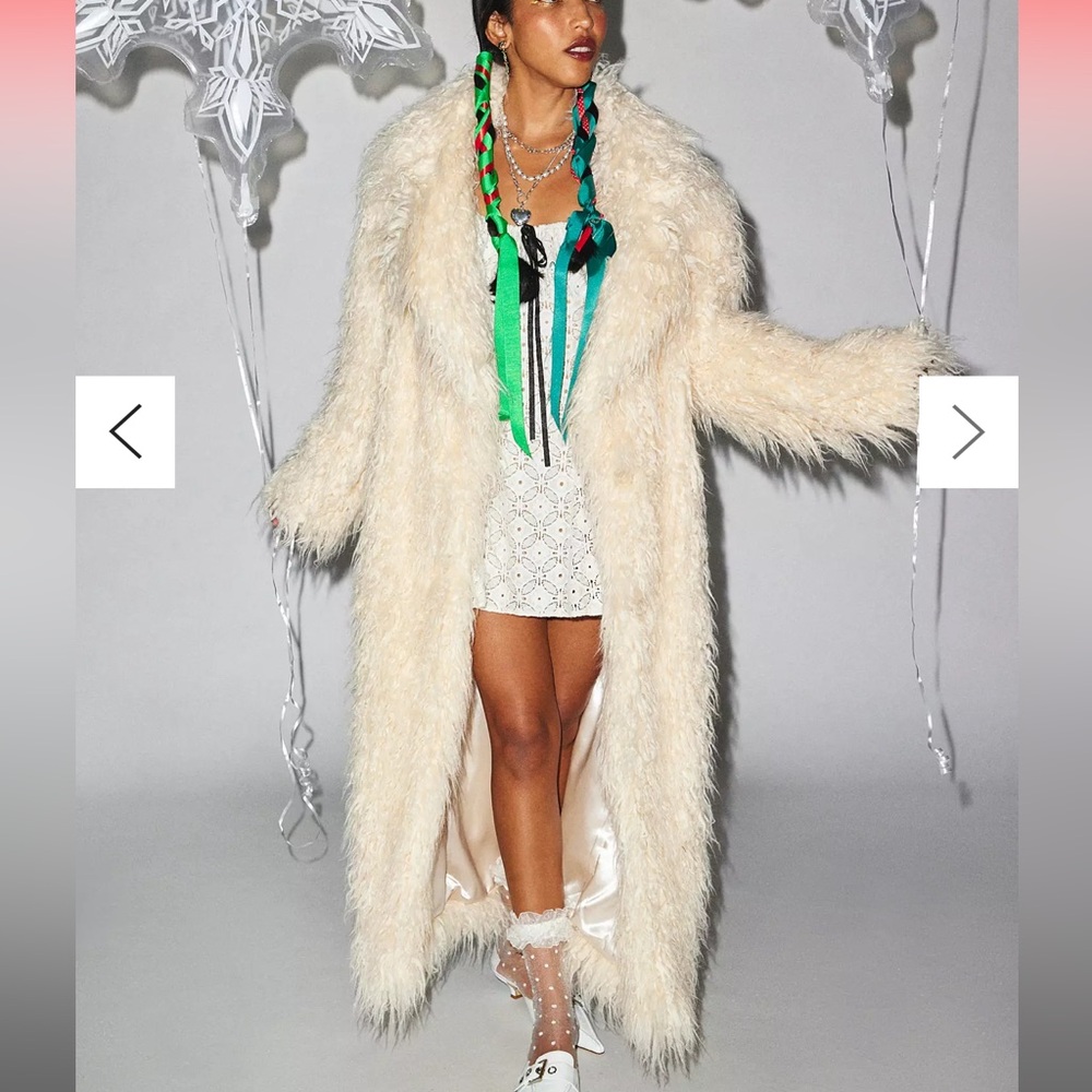 Urban Outfitters Kimchi Blue Connor Faux Fur Coat